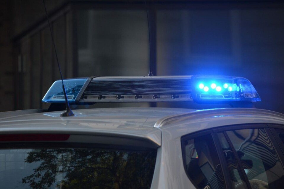 POLITIET OPPFORDRER: Vær årvåken og rask med å spørre fremmede på området om de trenger hjelp. Noterer registreringsnummer på kjøretøy, kjøretøymerke, type og farge på trekkvogner som observeres i nærområdet, farge på kjøretøy. Notér klær og sko på føreren og om mulig ta bilder. (Foto: Pexels)