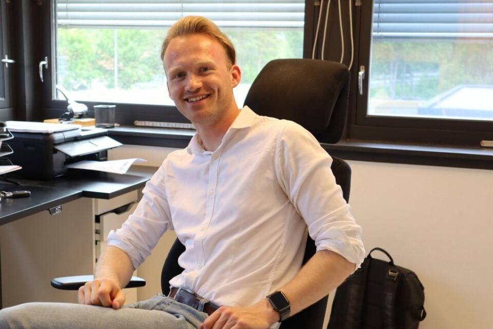 KLIN GÆREN: Christian Bjørtomt stod opp fire hver morgen for å jobbe med firmaet før han dro på skolen. – De andre sa jeg var klin gæren! (Foto: Eva Alnes Holte).
