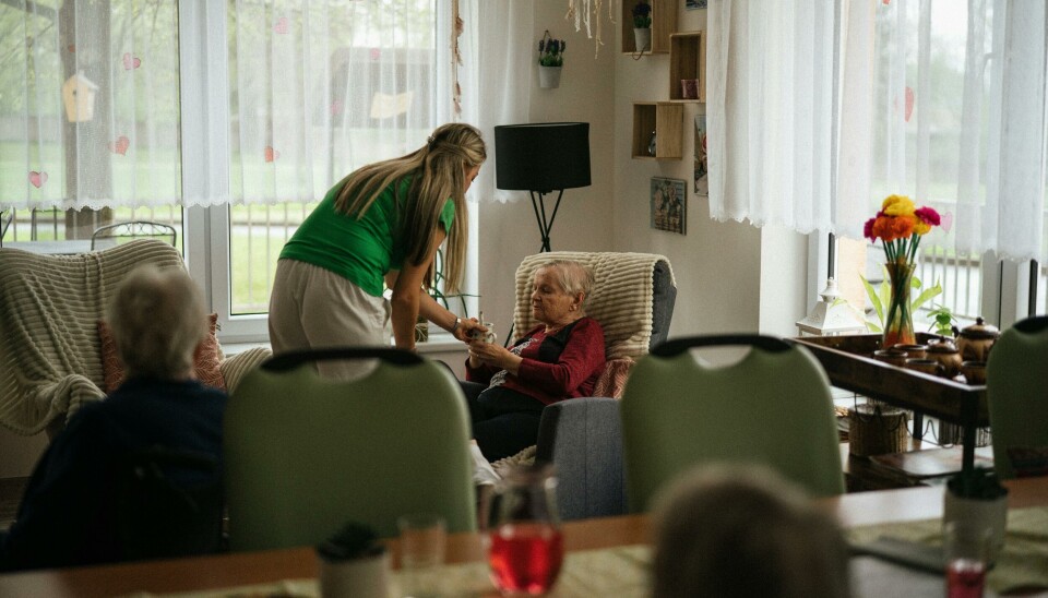 I Innlandet er det flest ledige stillinger innen helsetjenester og pleie- og omsorgstjenester i institusjon, melder SSB.