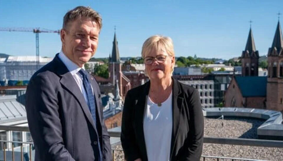 ER KJERNEKRAFT LØSNINGEN? Energiminister Terje Aasland og Cicero-direktør Kristin Halvorsen.